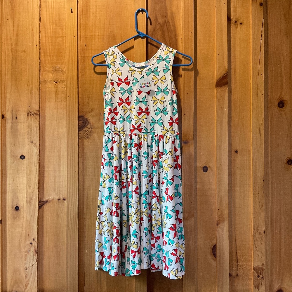 👗NWT Girls Dress👗
